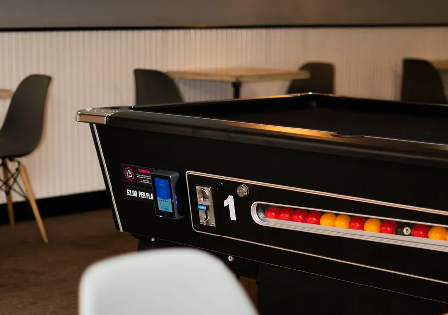 The bar and lounge area at Sporting Lodge Inns