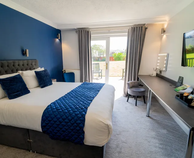 Executive double room at Sporting Lodge Inns